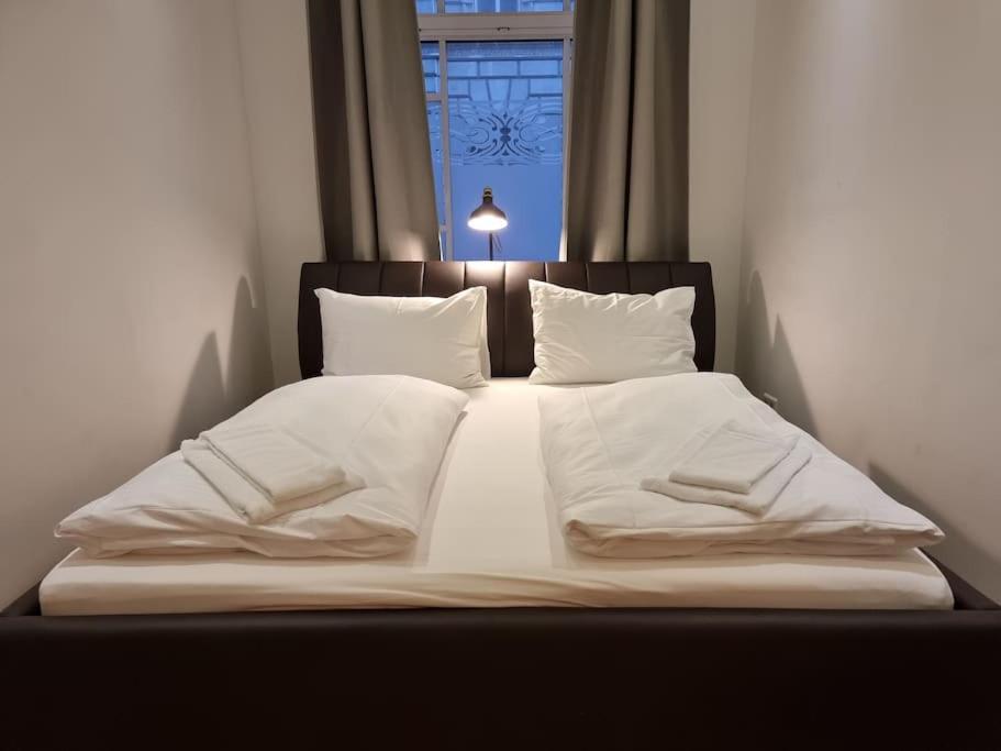 Apartment Sissi Royal - Inner 4 Bedroom Vienna