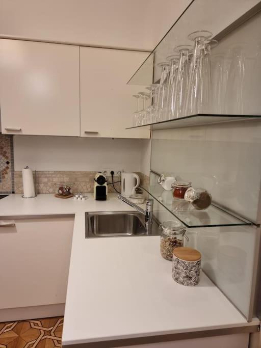 Sissi Royal - Inner 4 Bedroom Apartment