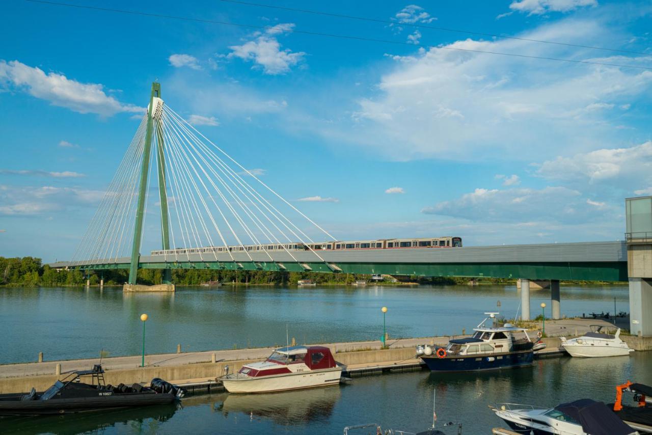 Residence, Marina Tower - Danube Aparthotel Vienna
