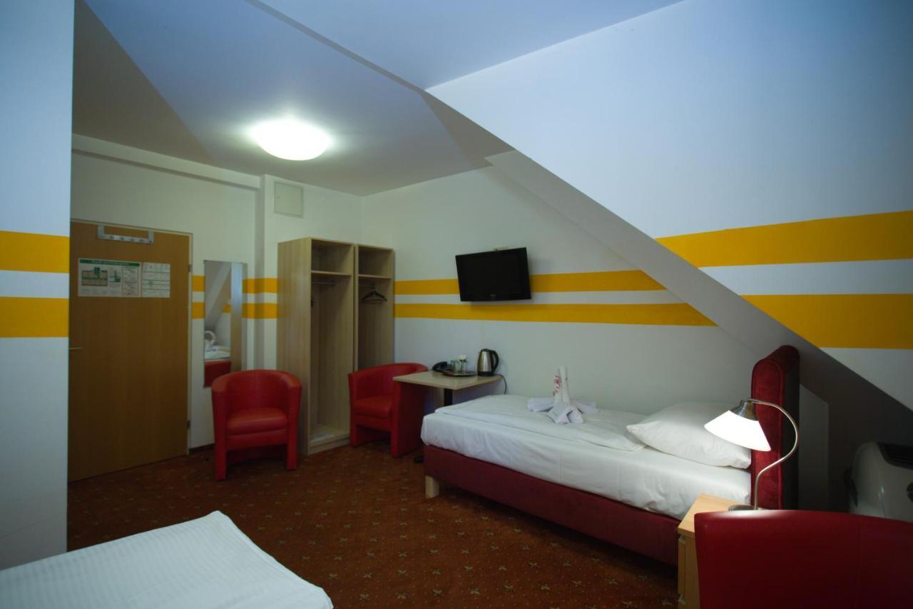 Hotel City Residence 3*