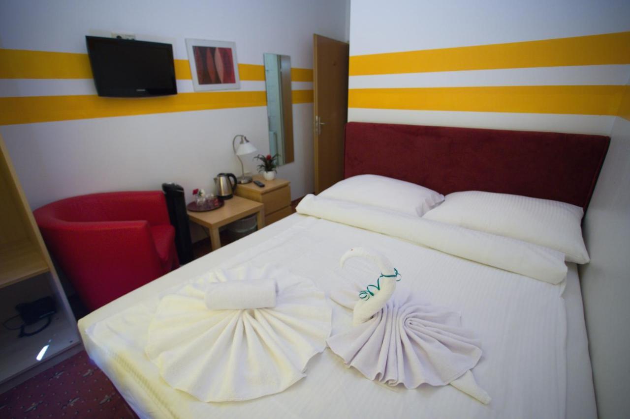 Hotel Hotel City Residence 3*