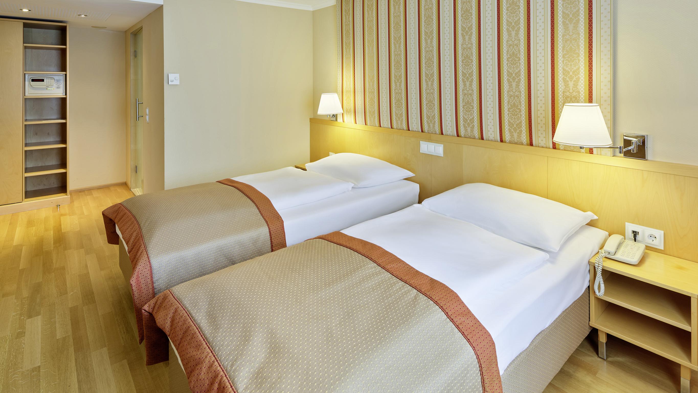 Hotel Austria Trend Ananas