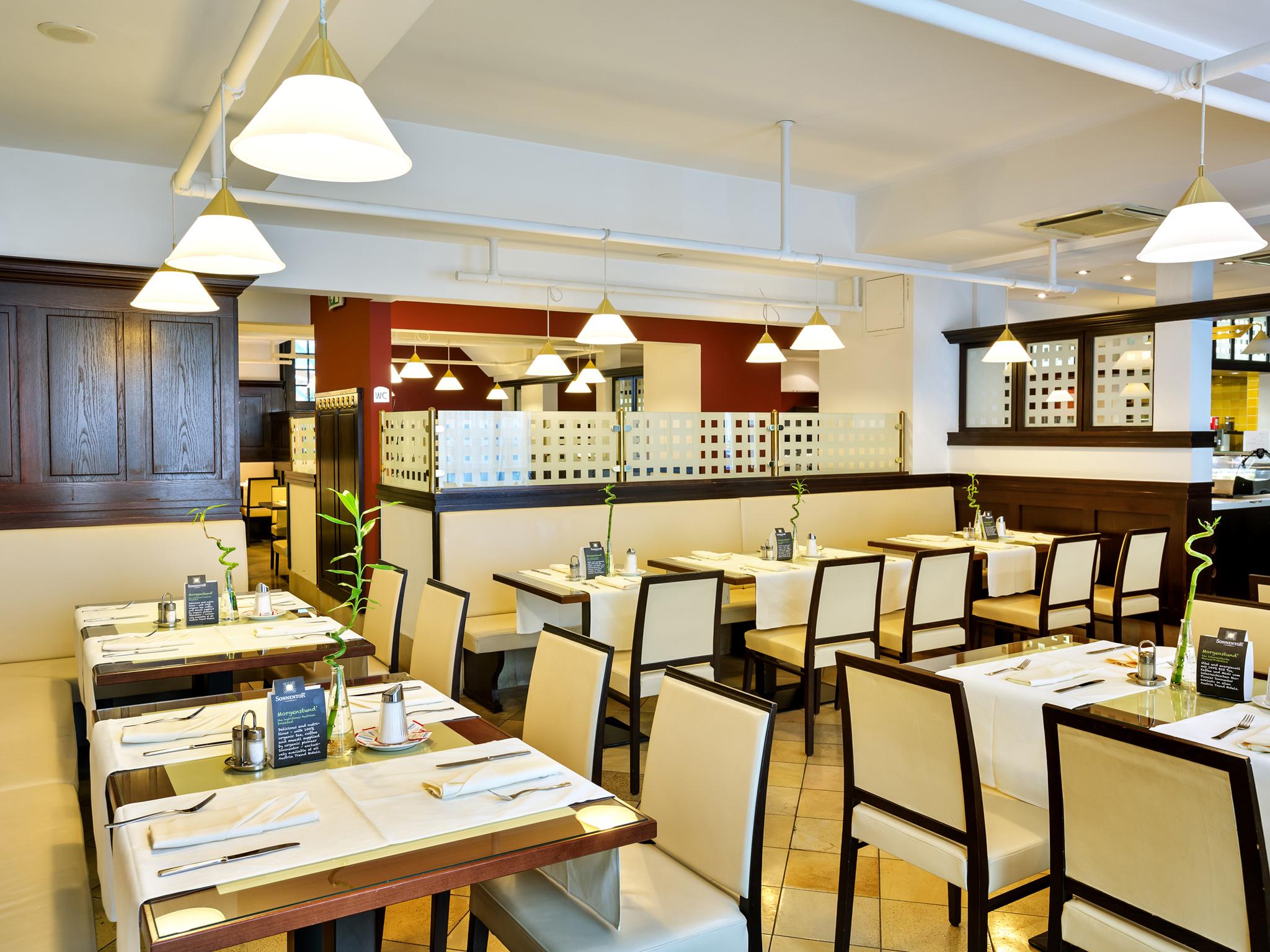 Hotel Austria Trend Ananas Vienna