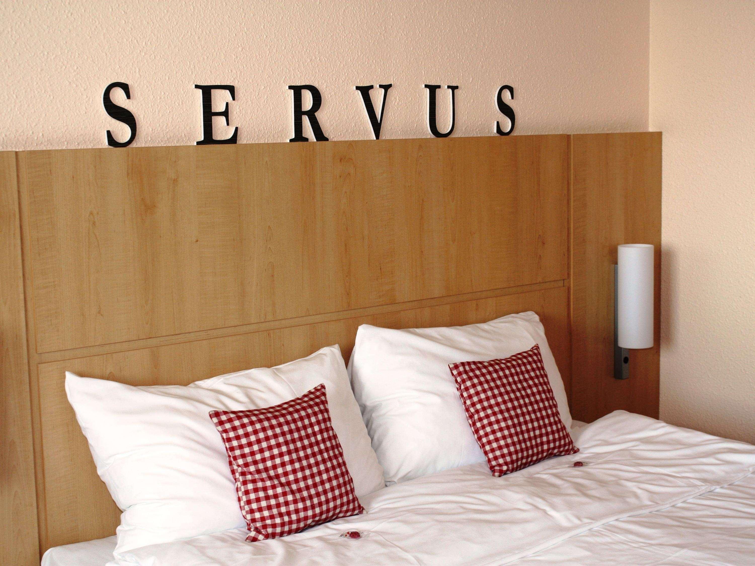 Ibis Messe Hotel 3*