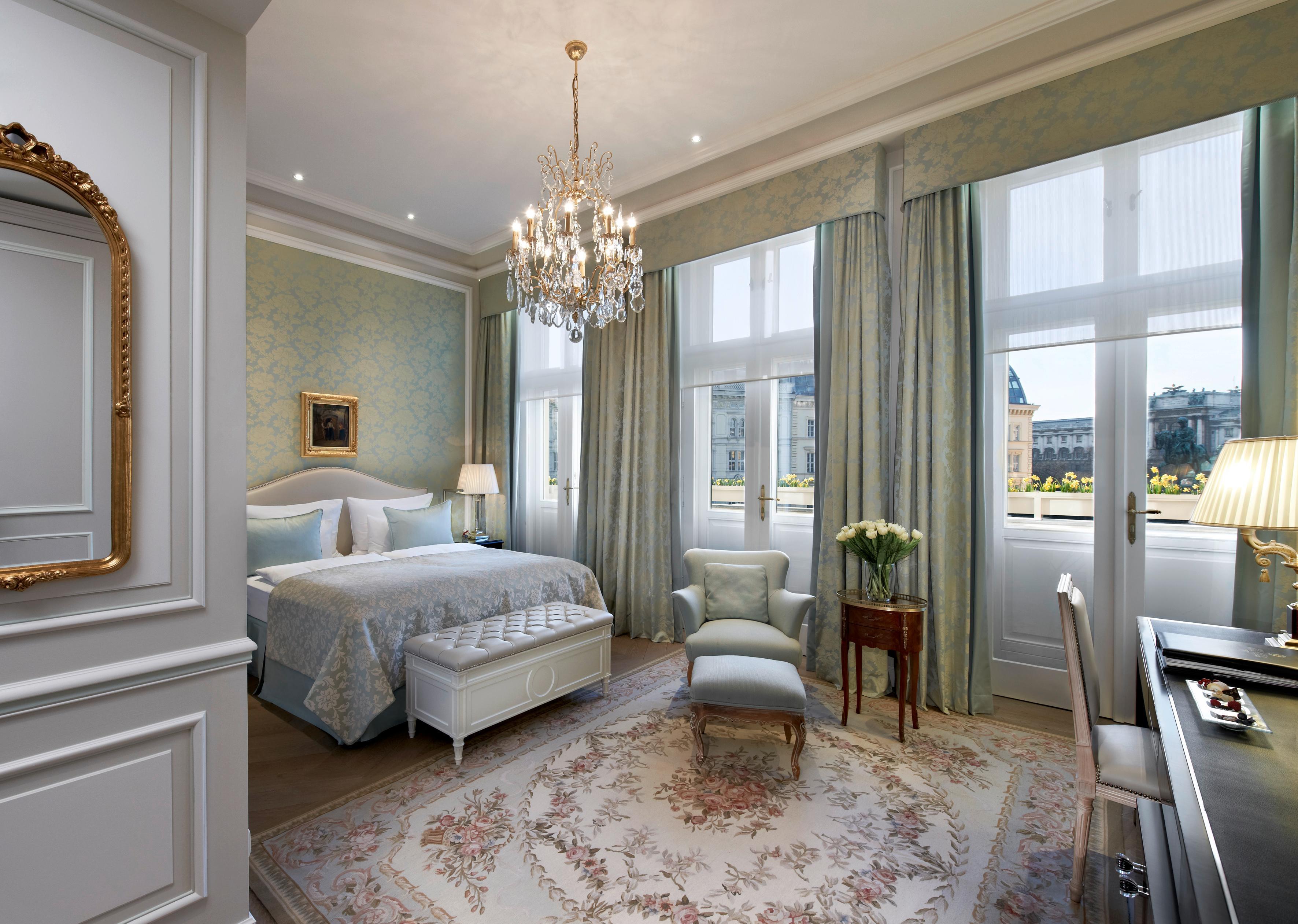 Sacher Hotel 5*