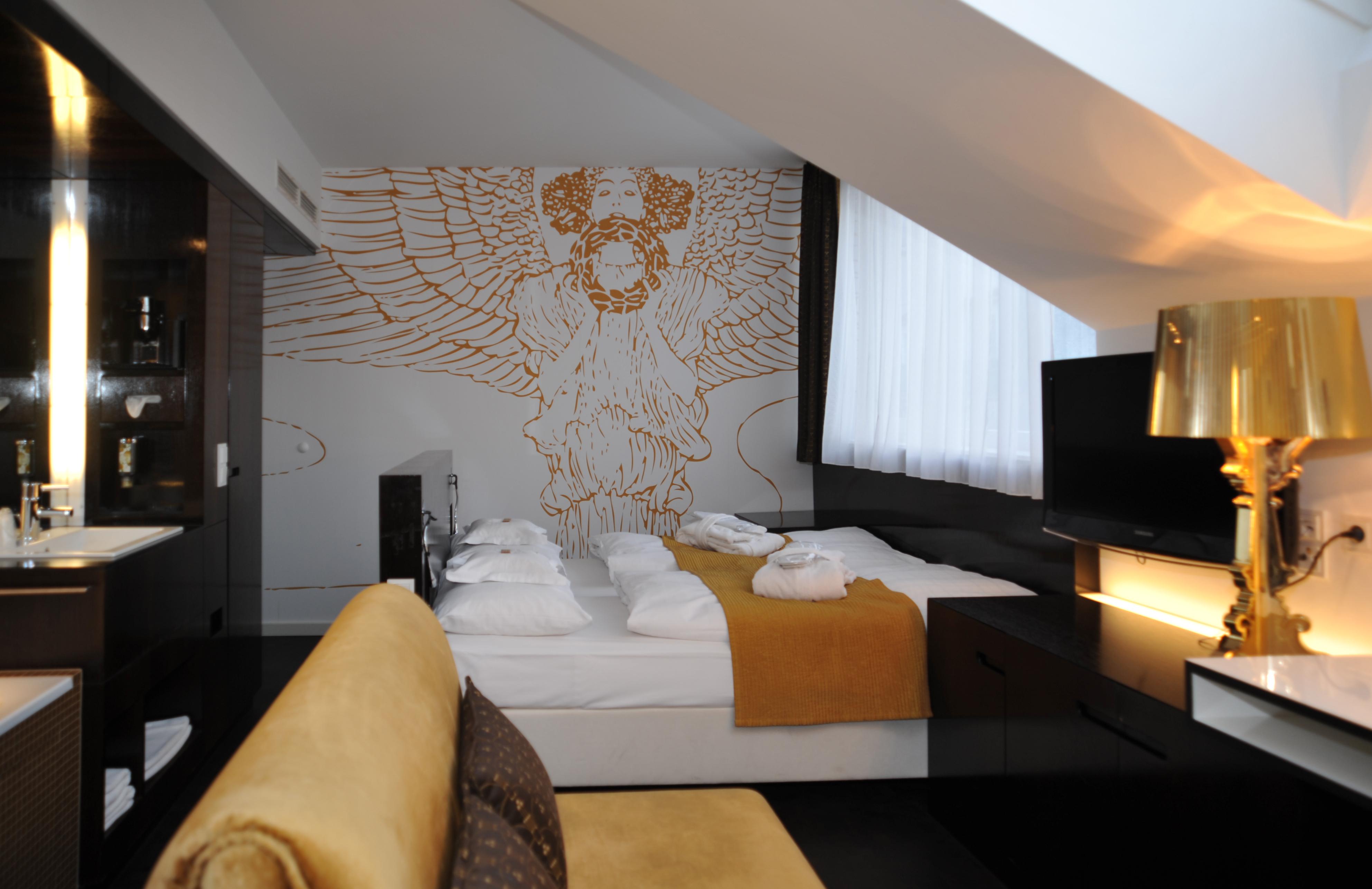 Hotel Alma Boutique-hotel 4*