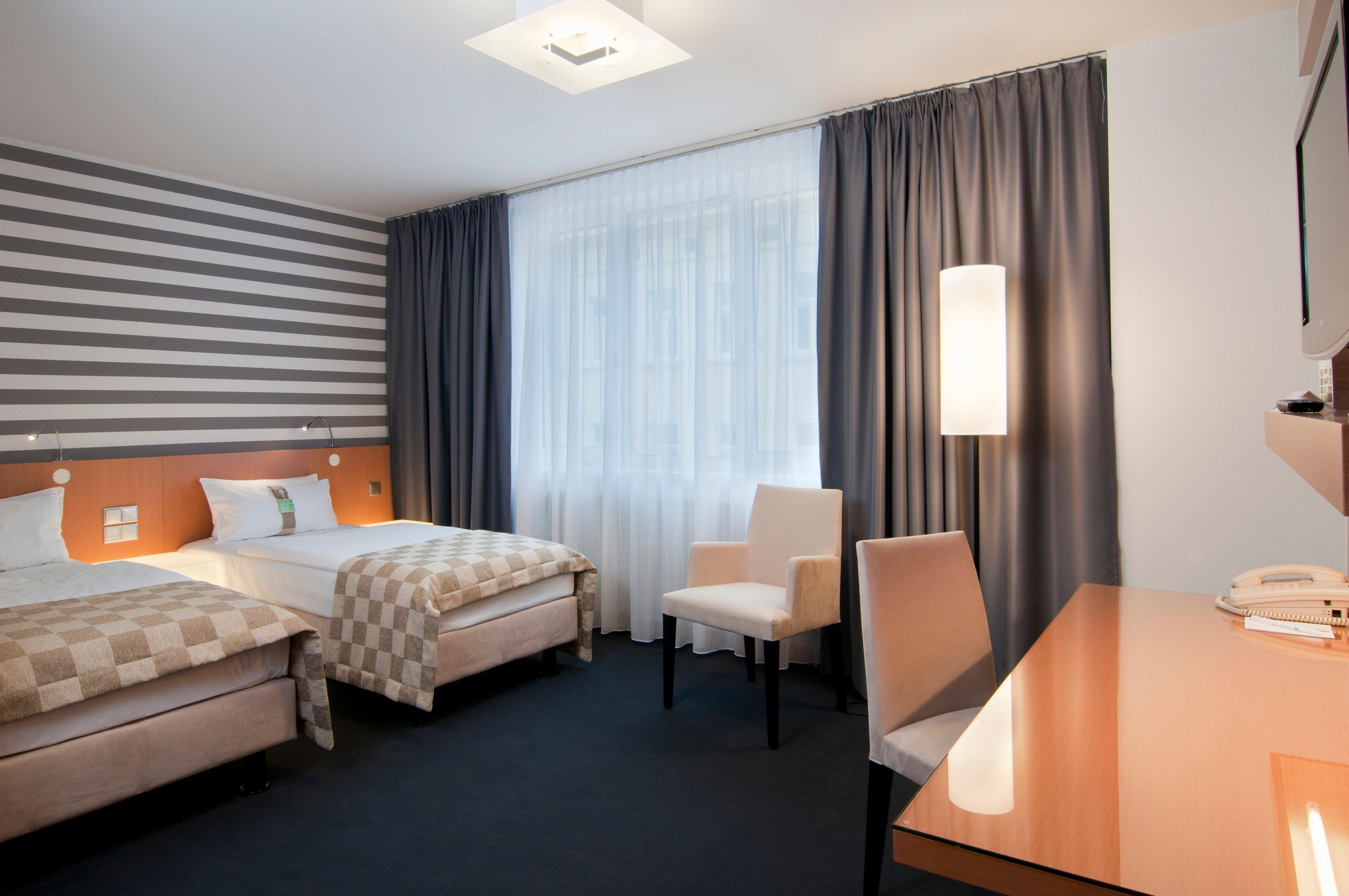 By Ihg Hotel 4*
