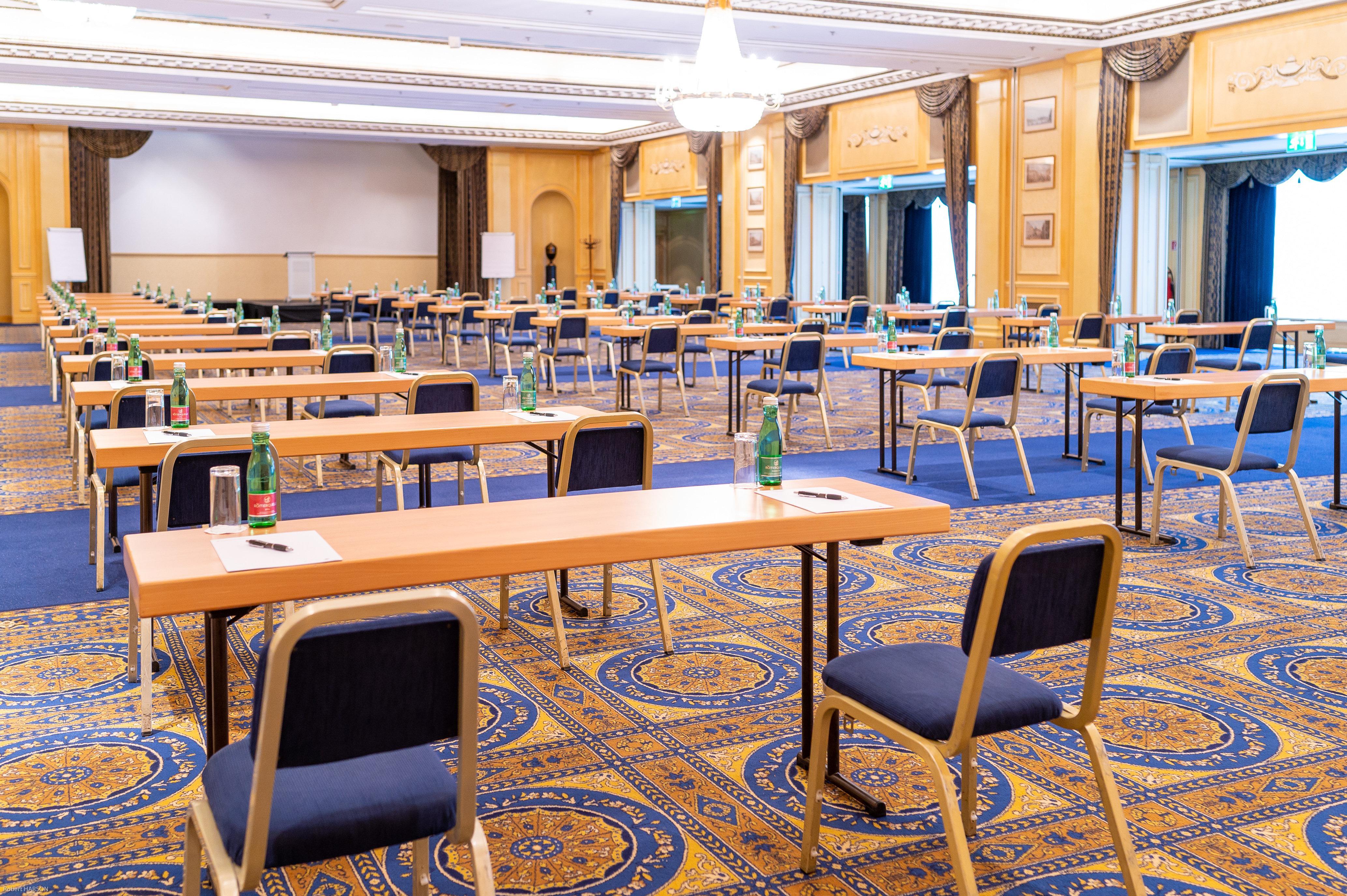 Intercontinental By Ihg Hotel Wien