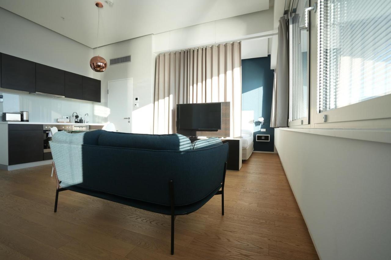 Exclusive 1-bedroom *