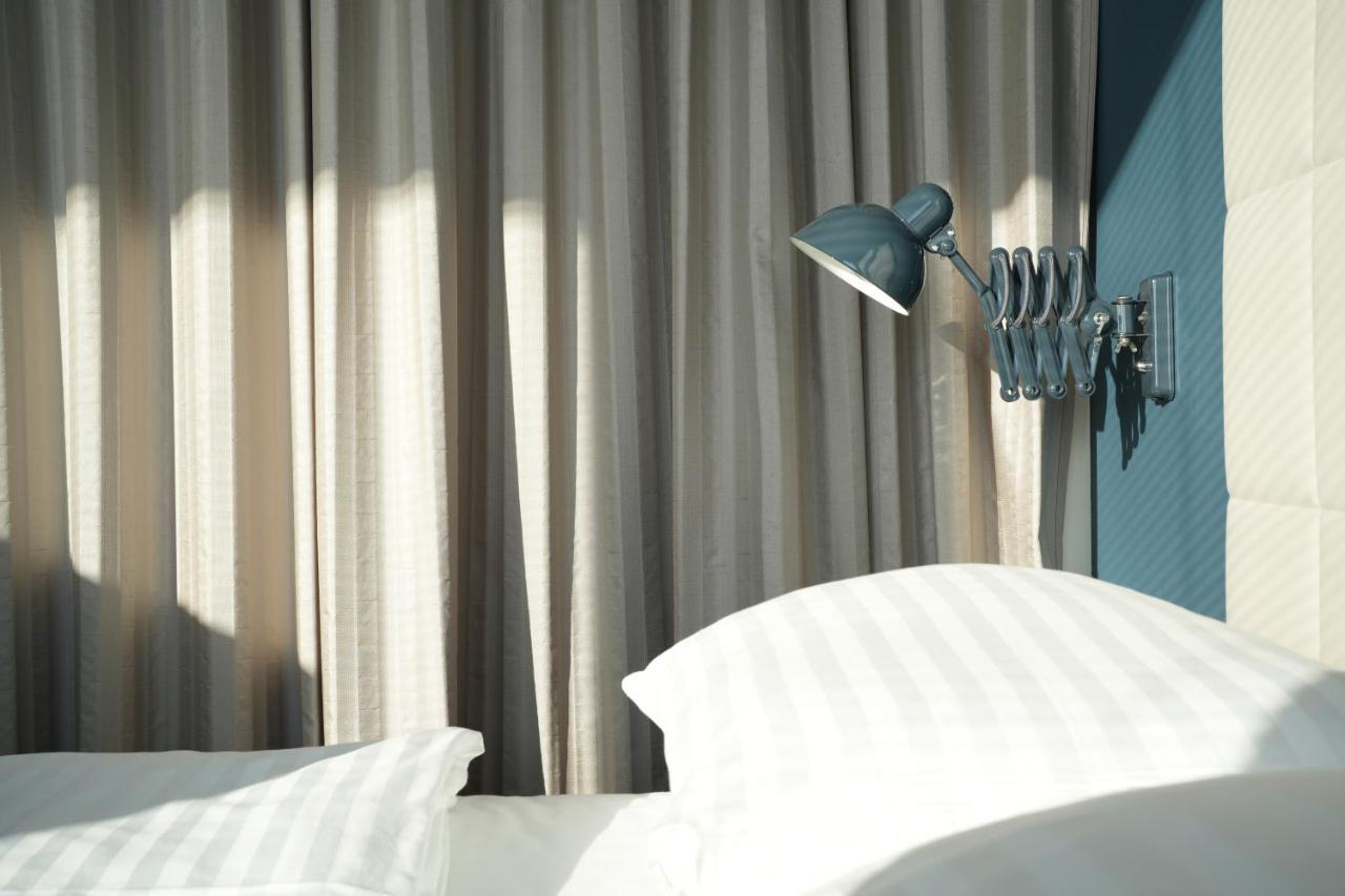 Exclusive 1-bedroom Apartment