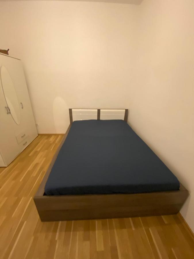 Apartment Wien1150 1 *