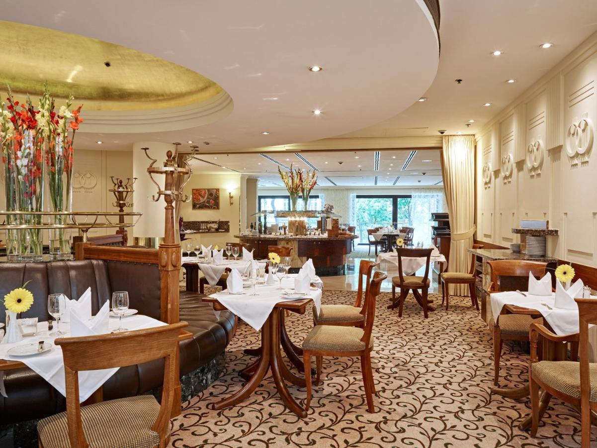 Grand Hotel 5*