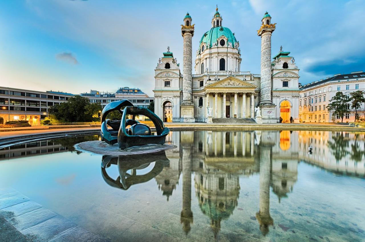 Grand Hotel 5*
