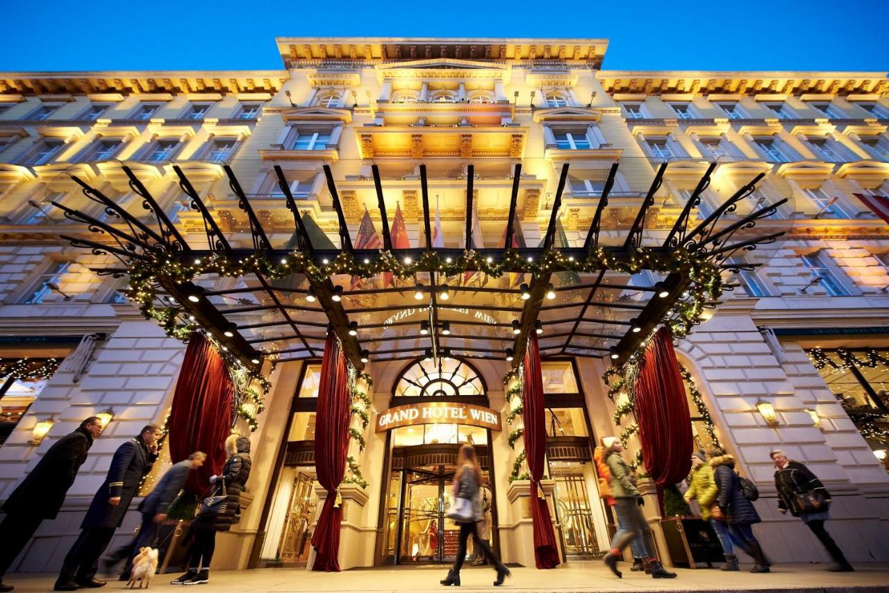 Grand Hotel