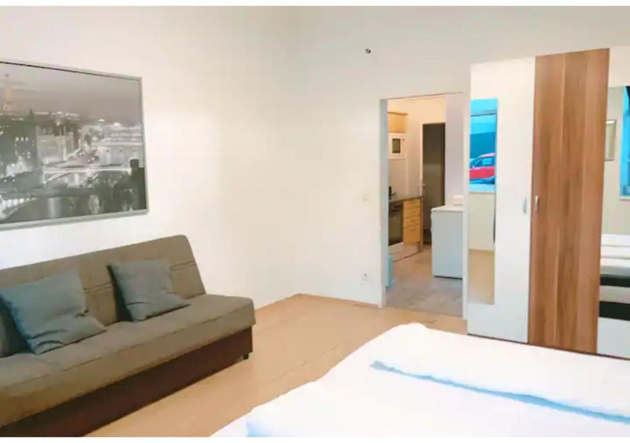 Apartment Sweet 1br Apt. Simmering - Ideal For Longstays Wien
