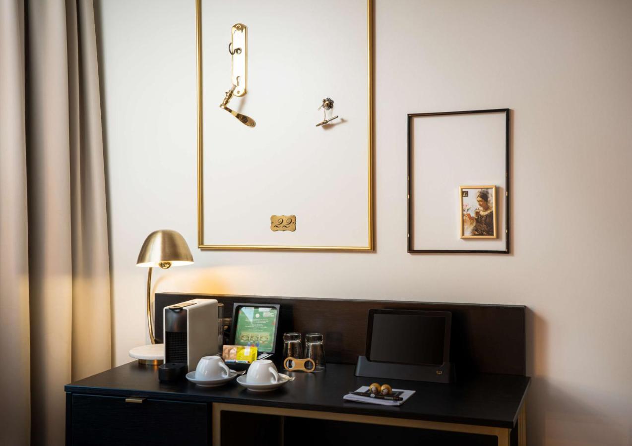 Hotel Elaya Center 4*