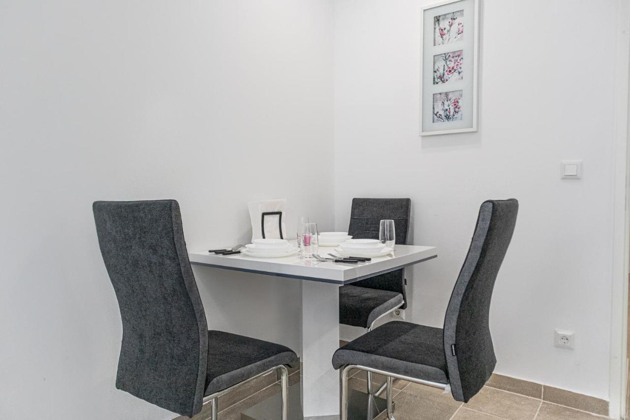 Apartment 9 Min From Center - Lovely Near U1 Reumannplatz