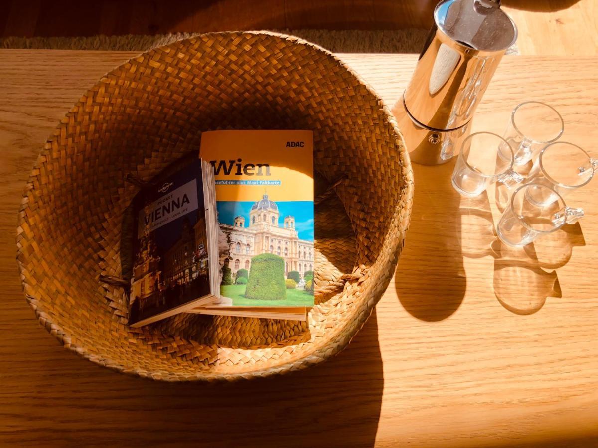 Helle 4 Zimmer Familien-wohnung Mit Balkon! Schloss Schönbrunn In Gehdistanz Apartment *