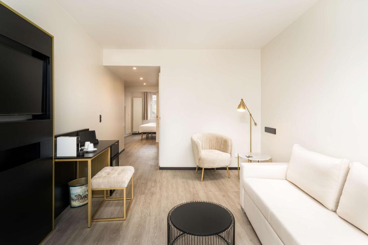 Hotel Elaya Center