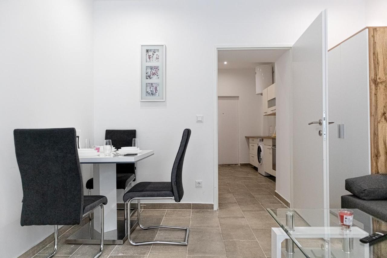 Apartment 9 Min From Center - Lovely Near U1 Reumannplatz Vienna