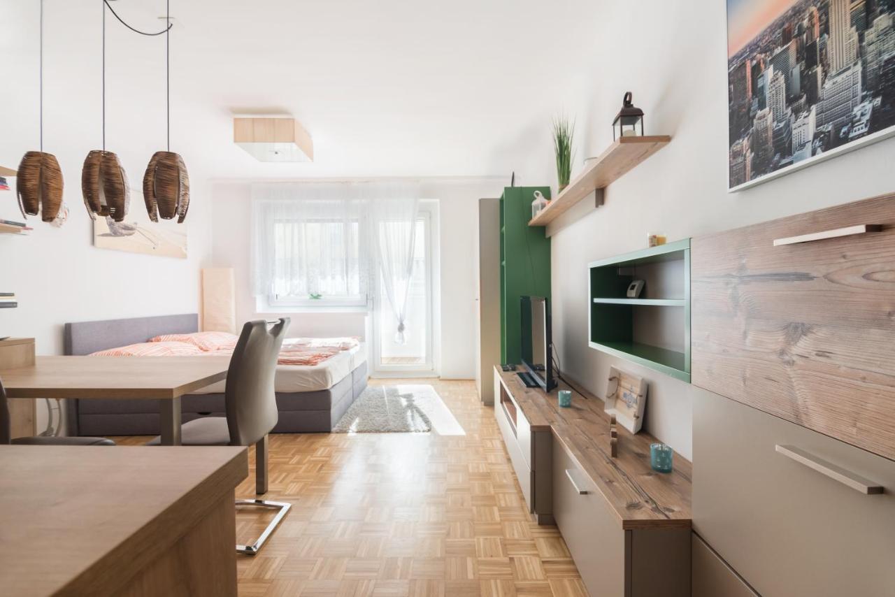 Cosy Near Vic * Vienna