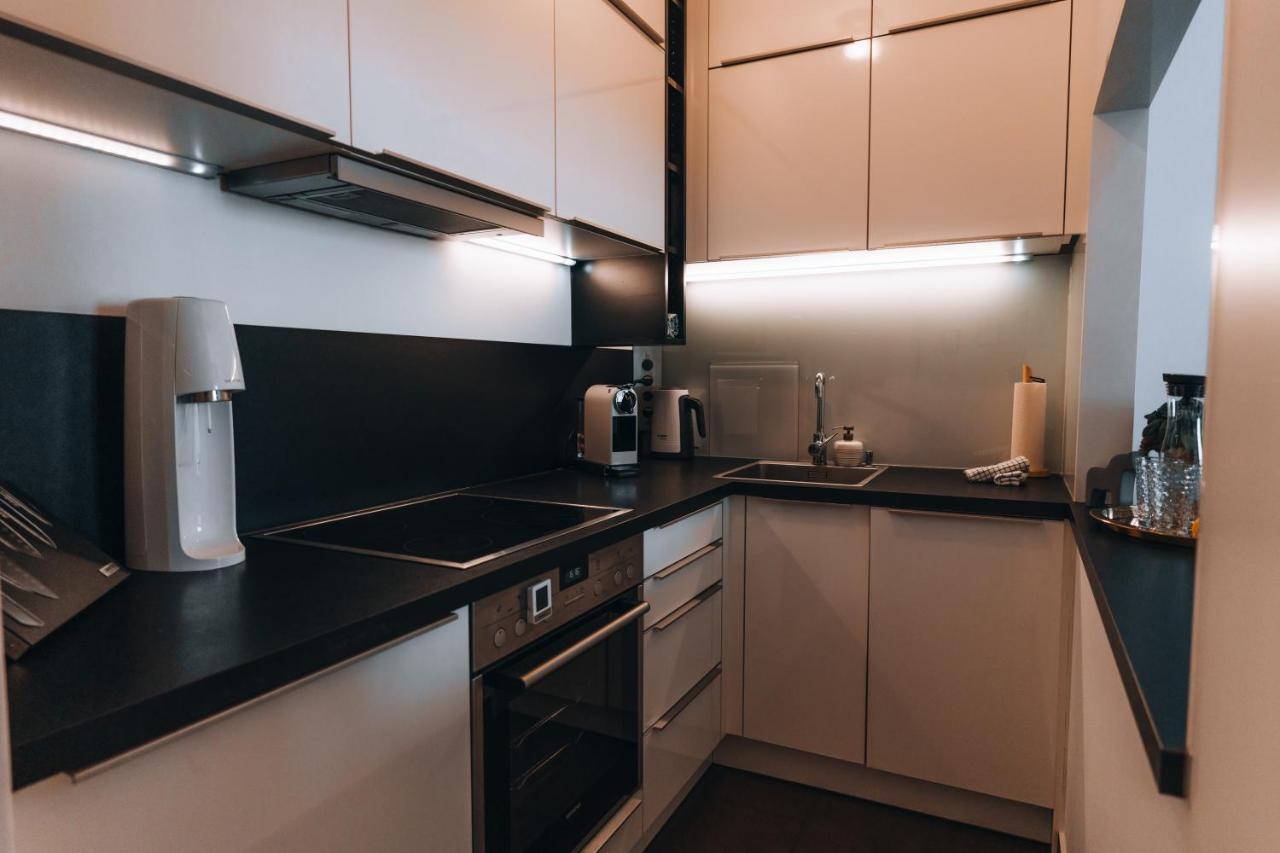 Apartment Comeforliving *