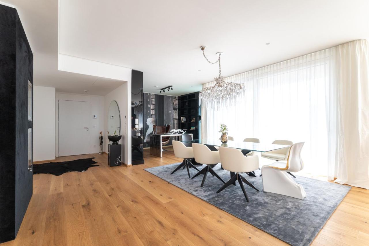 Apartment Exclusive 2br Skyline Penthouse By Hm
