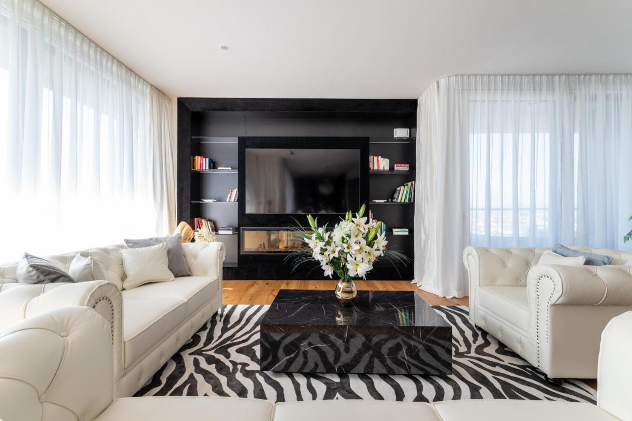 Exclusive 2br Skyline Penthouse By Hm Apartment Vienna