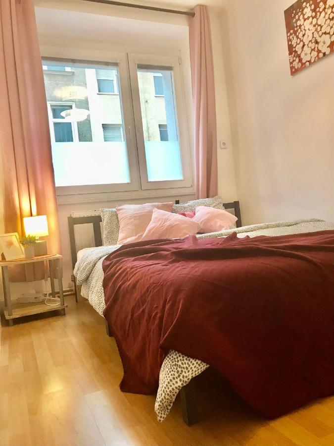 Nr.1 Perfect 3 Bedrooms Near To Main Train Station Appartamento