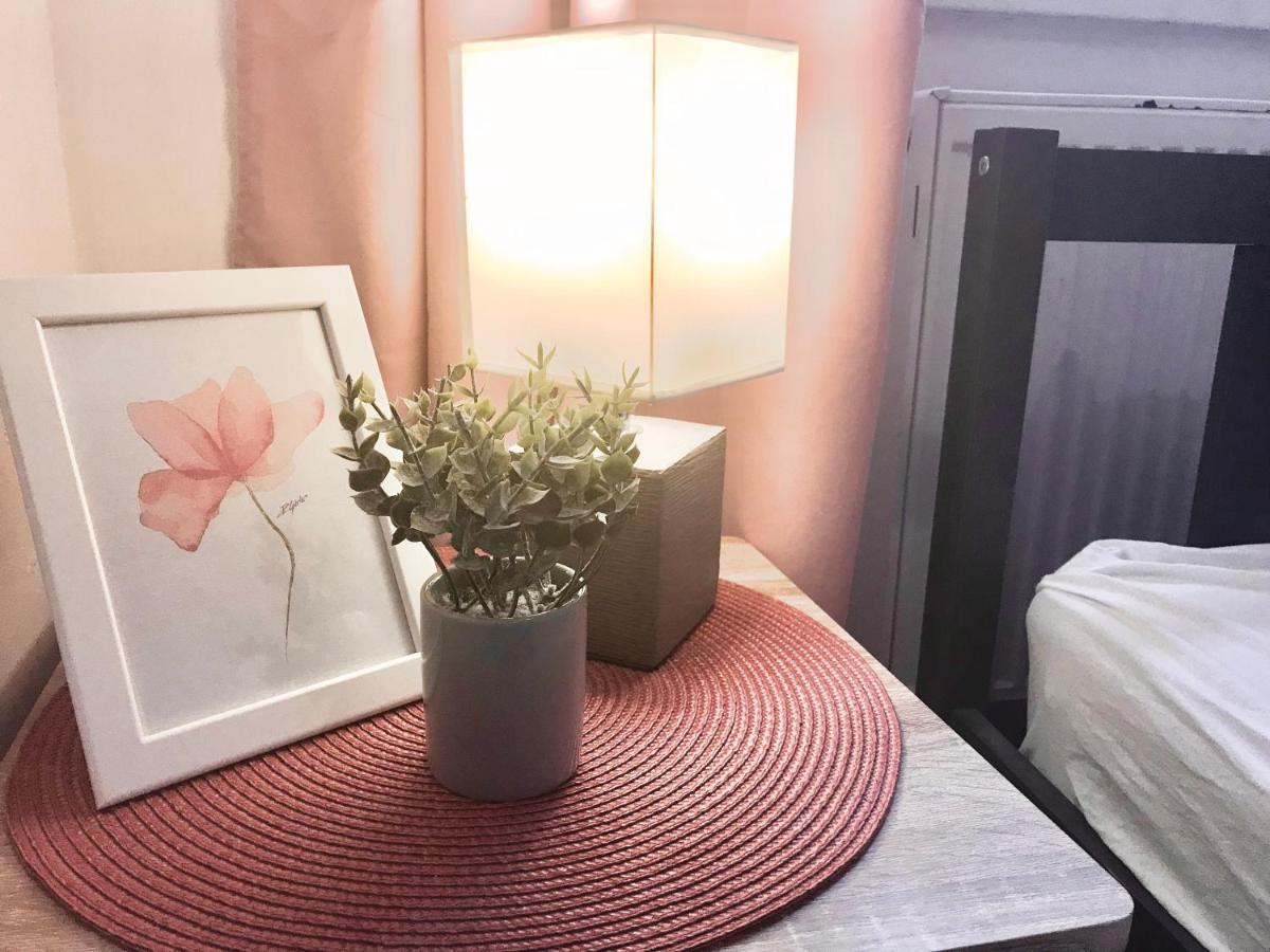 Nr.1 Perfect 3 Bedrooms Near To Main Train Station *