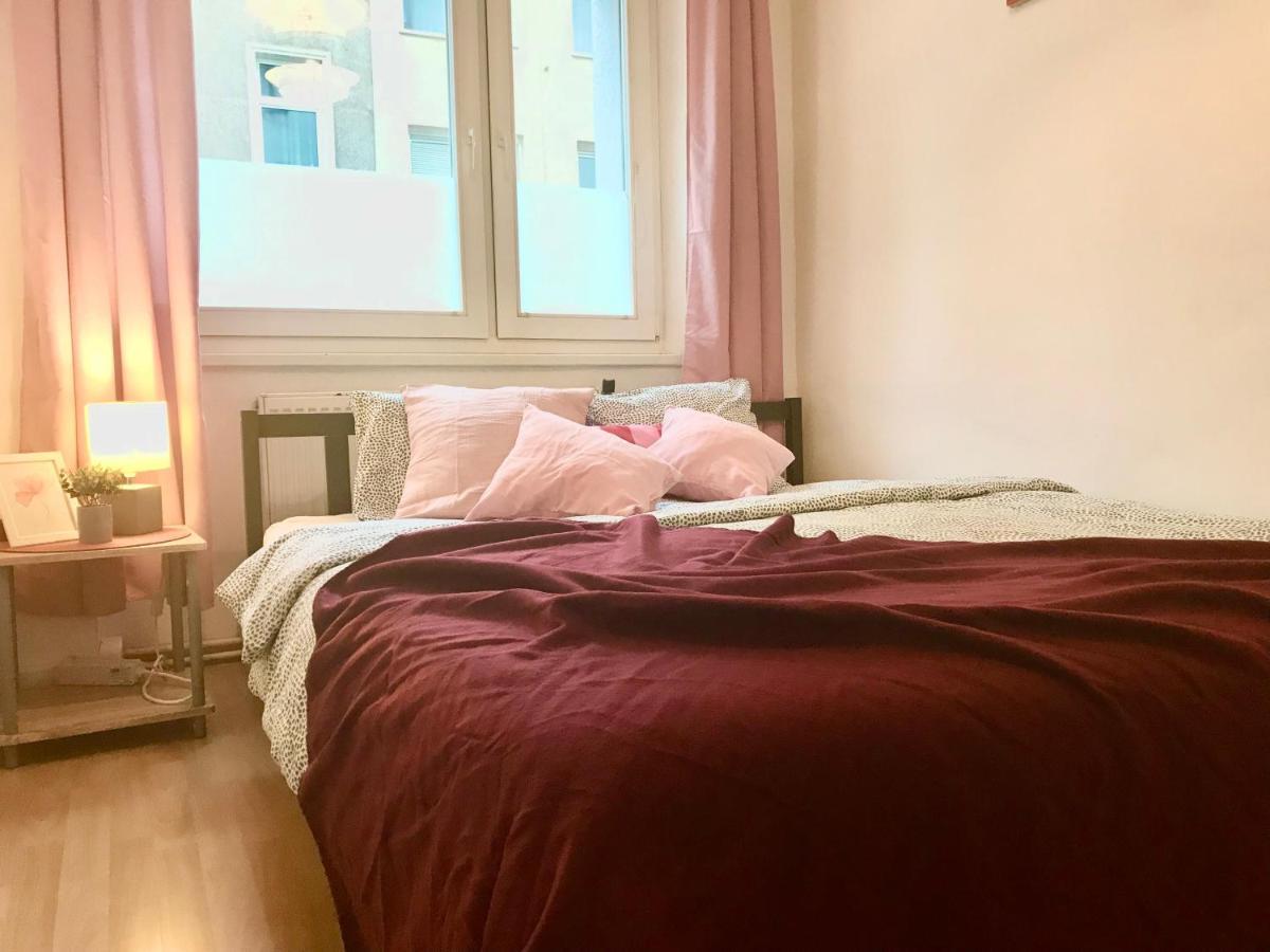 Nr.1 Perfect 3 Bedrooms Near To Main Train Station Appartamento *