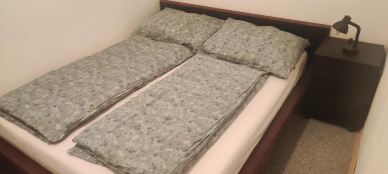 2-room Near Westbahnhof Apartamento Viena