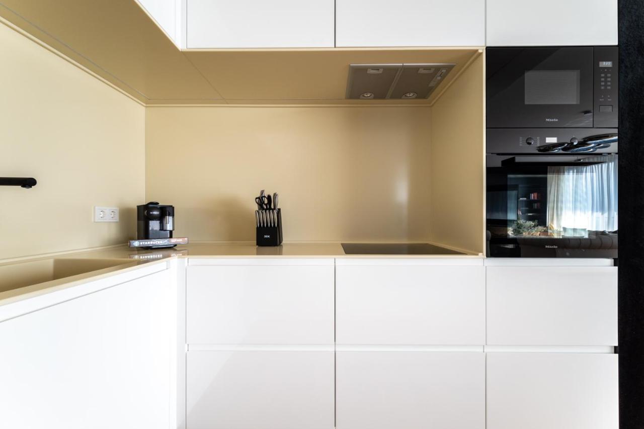 Apartment Exclusive 2br Skyline Penthouse By Hm *