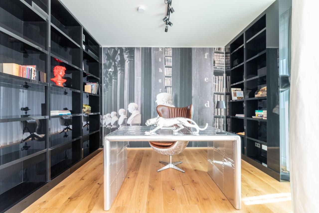 Exclusive 2br Skyline Penthouse By Hm Apartment *