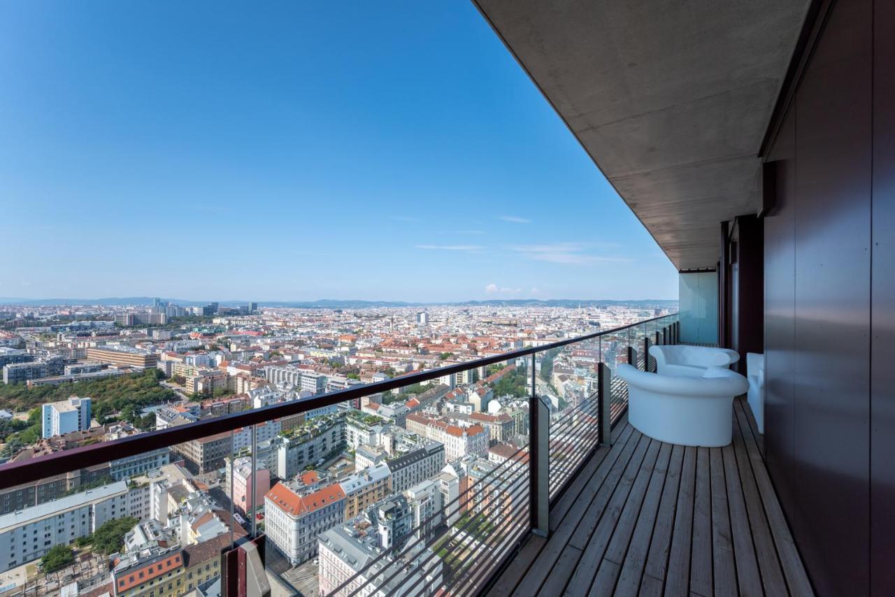Exclusive 2br Skyline Penthouse By Hm Apartment *