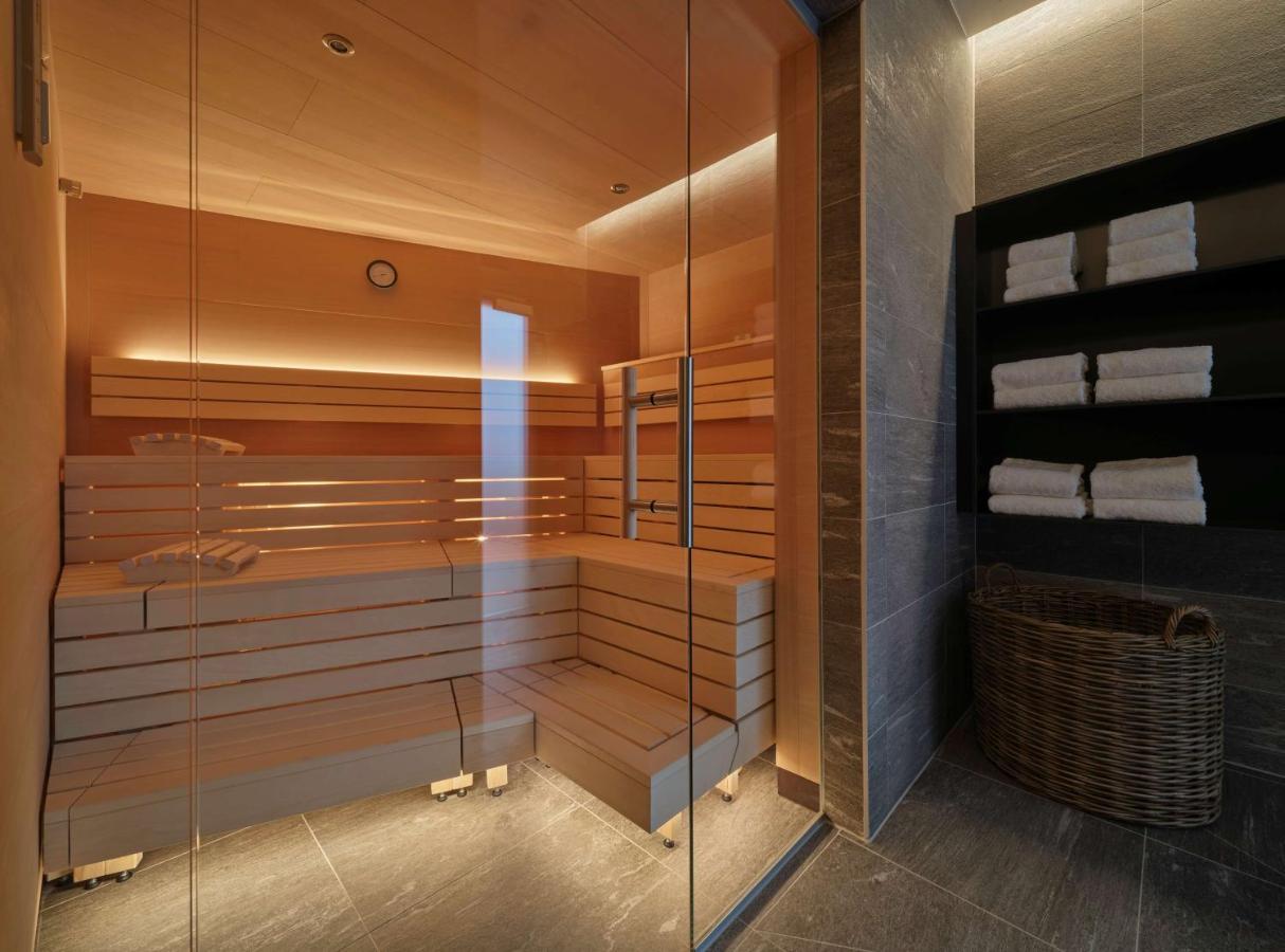Hotel Adina Belvedere 4*