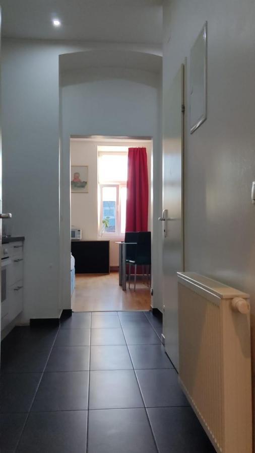 Abai 1150 Only Www-on-line-check-in & Selfservice Hostel Vienna