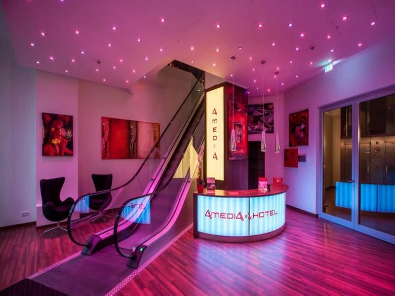 Hotel Western Amedia 4*