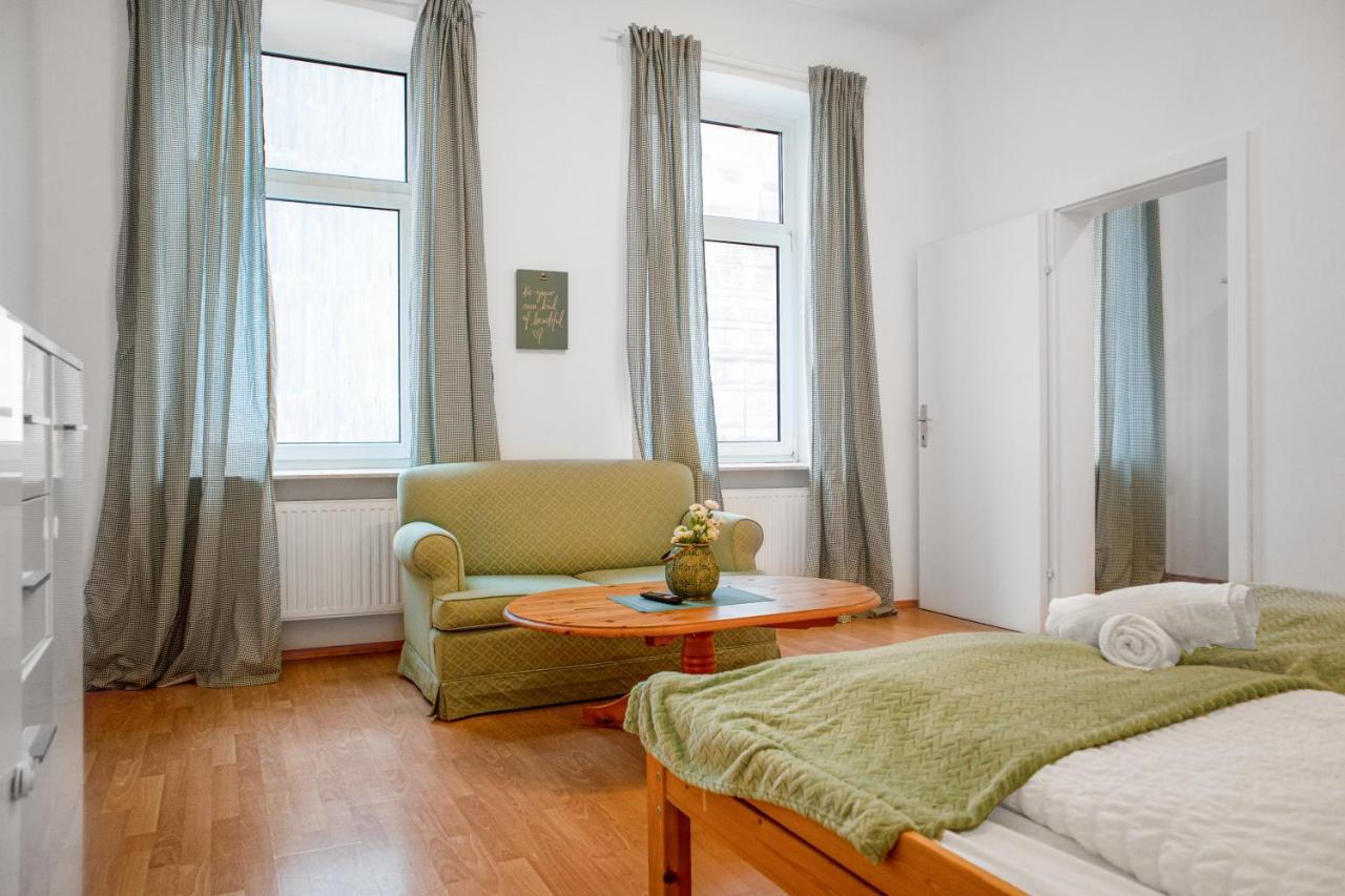 Elegant 2br - Near Bahnhof Meidling *