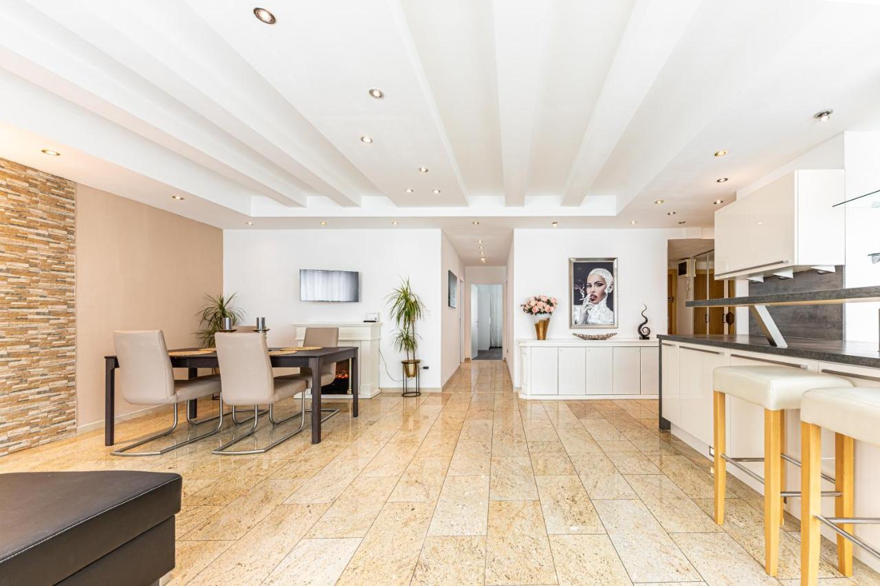Elegance By Jr City * Vienna
