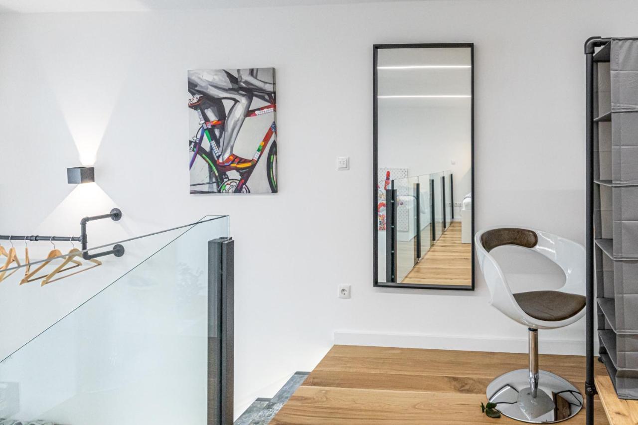 Stilvolles Trendiges Loft In Toller Lage, 