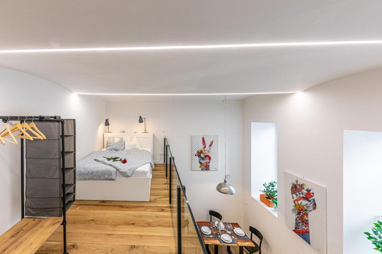 Stilvolles Trendiges Loft In Toller Lage, 