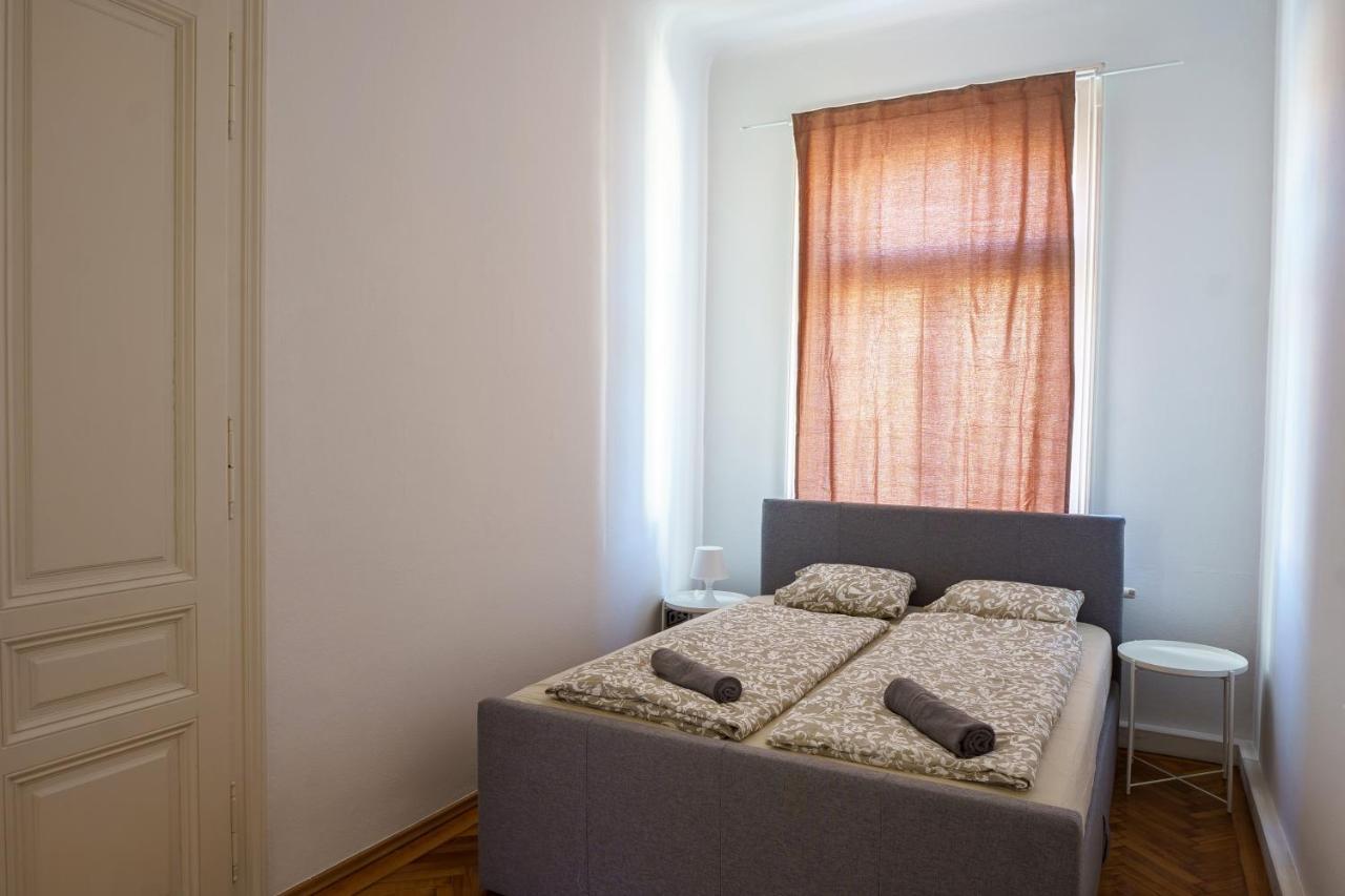 1060 Apartamento *