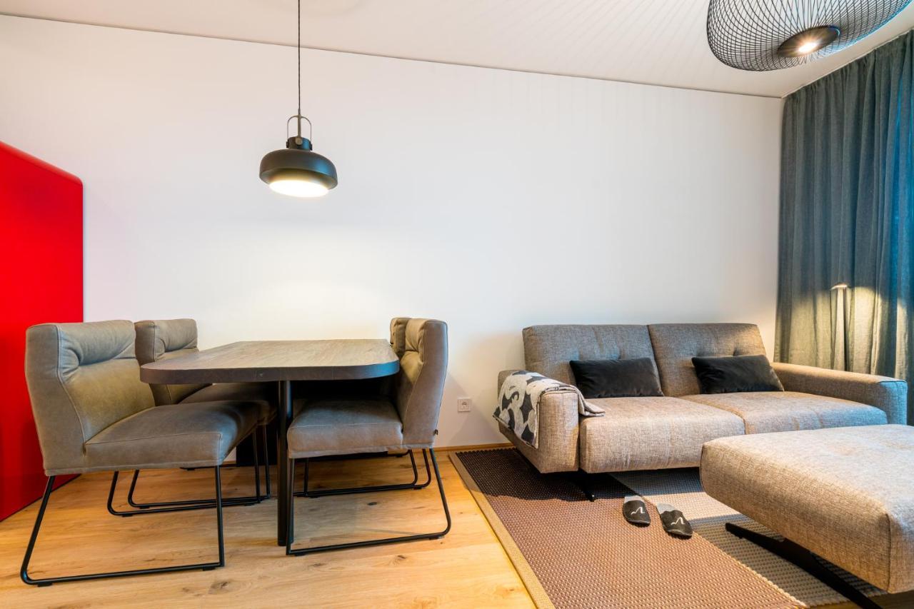 Residence, Marina Tower - Danube Aparthotel *