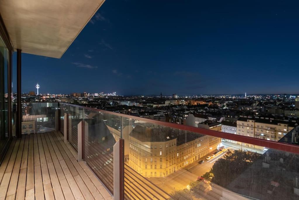 Apartment Hoch Hinaus, Neu Und Stilvoll Mit Pool Am Dach *