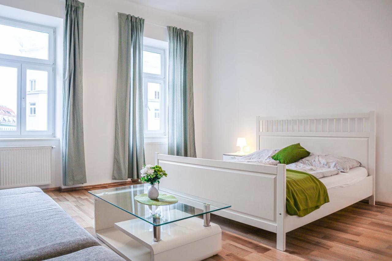 Apartment Bright & Stylish, 2 Neighboring - 4brs *