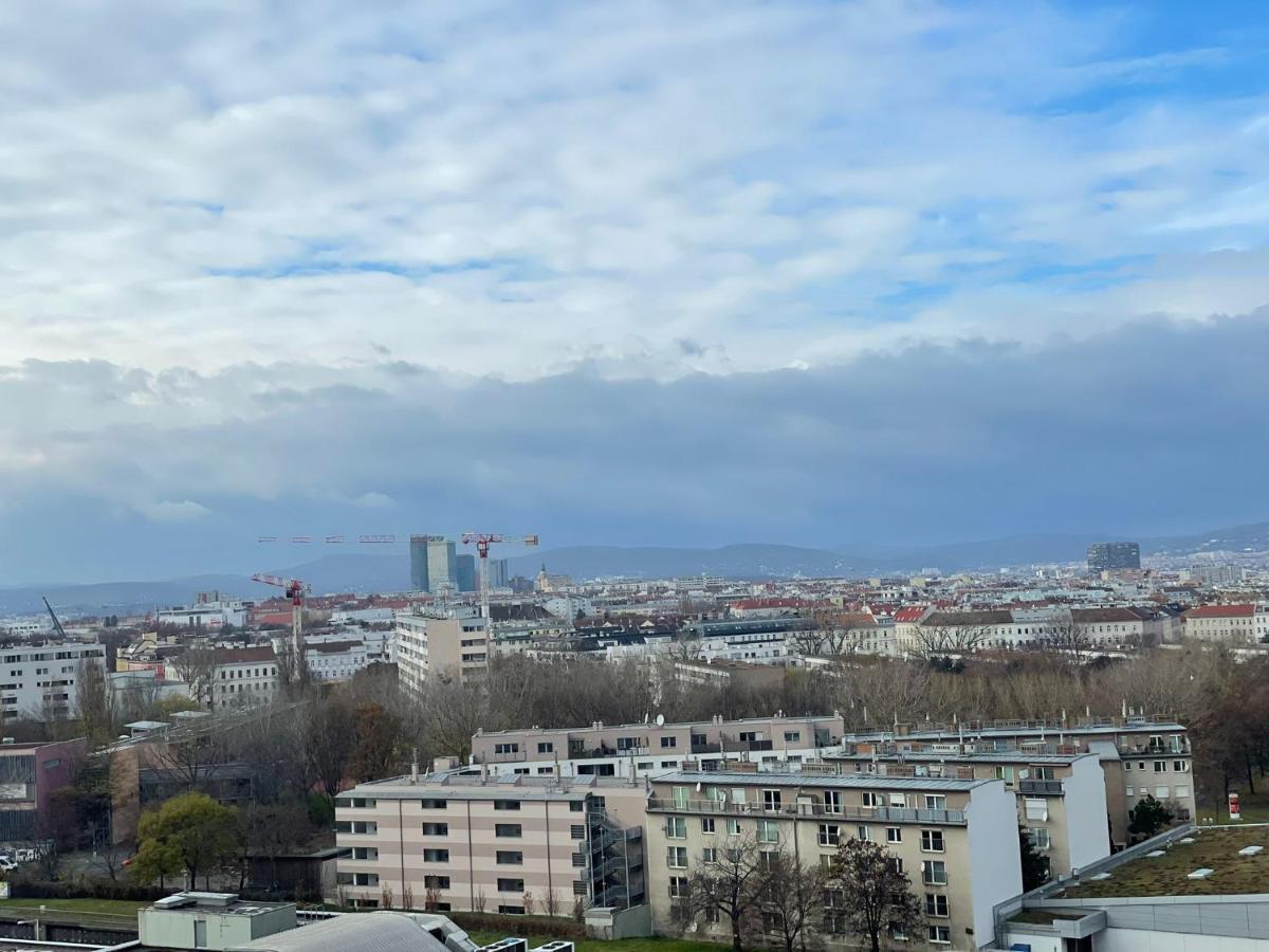 Restify10 - Skyline View - Fitness - Garge - Modern Vienna