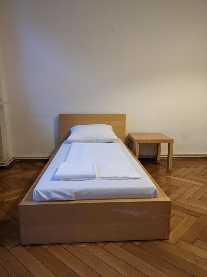 Rooms City Residence