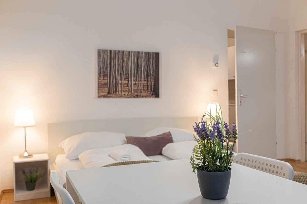 Pleasing 2br Apt.-perfect For Longstays
