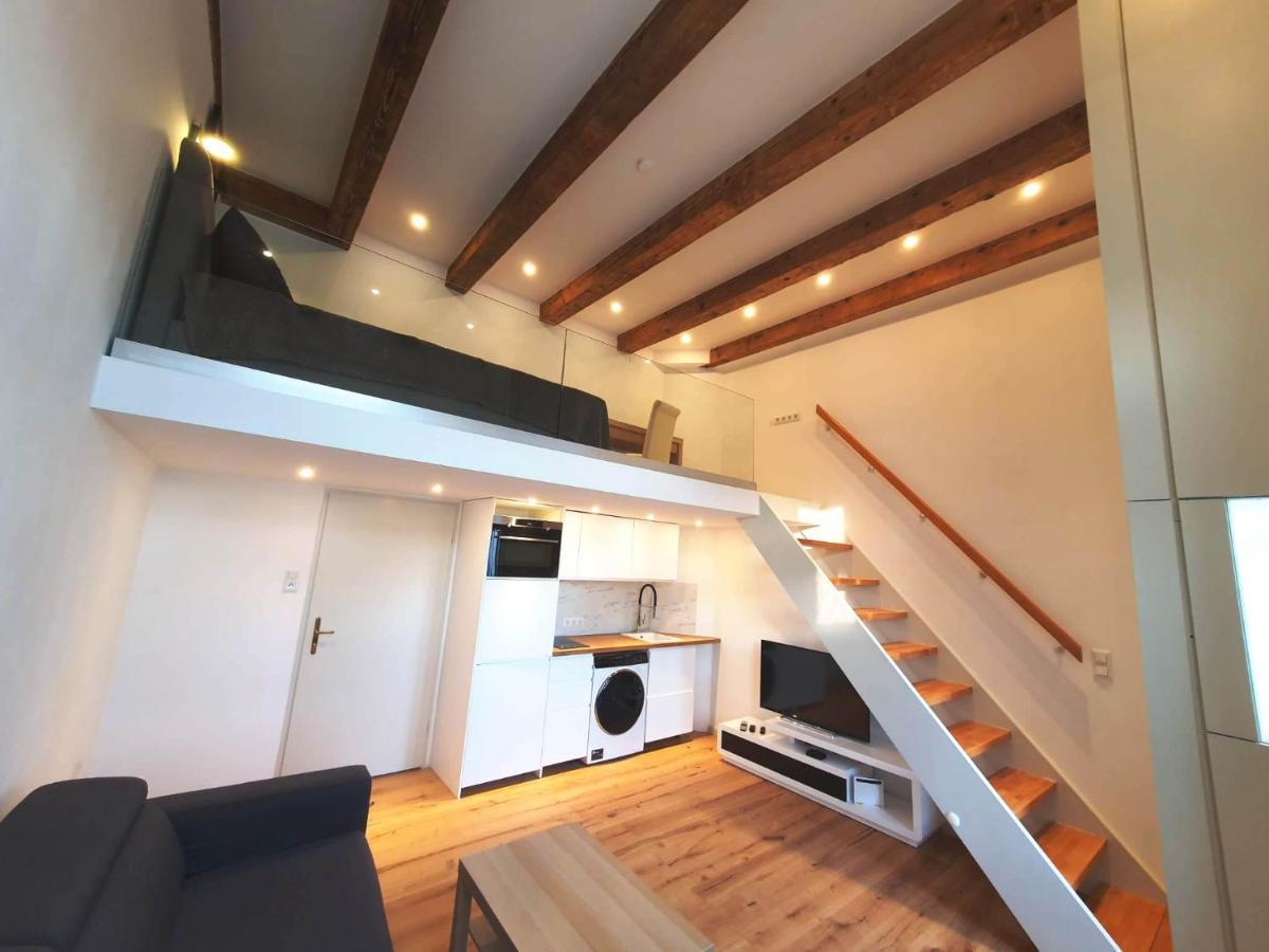 Mezzanine De Grinzing *